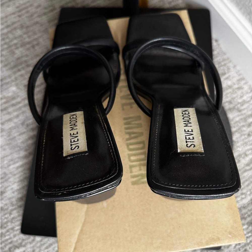 Steve Madden Black Strappy Heels - Picture 4 of 5